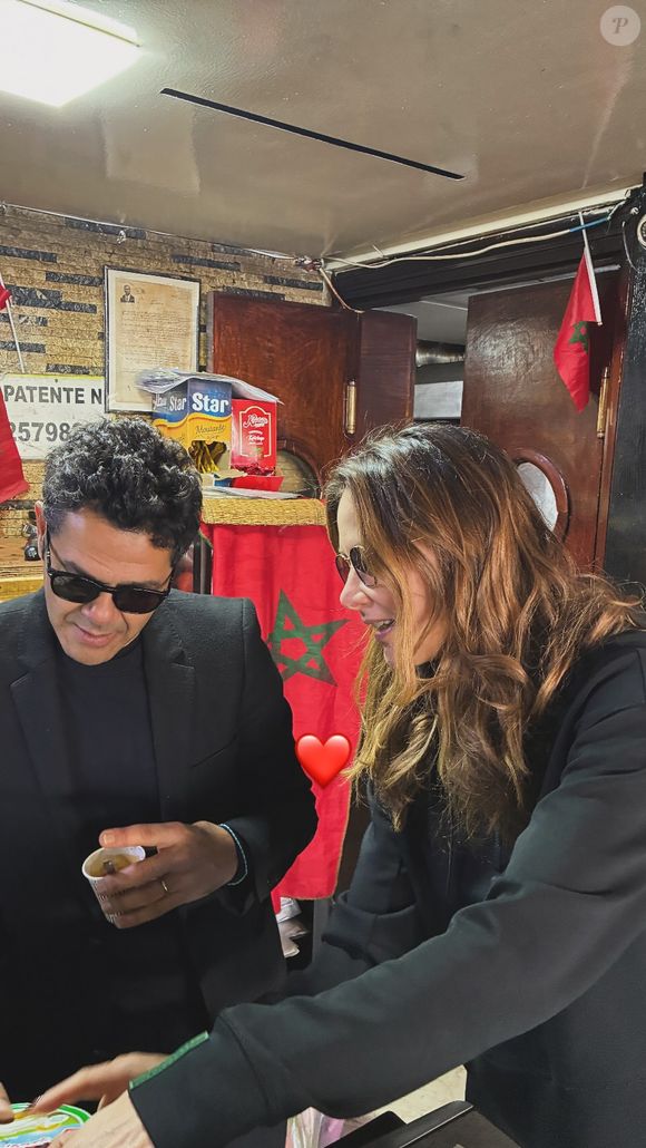 Jamel Debbouze a publié des photos de son couple ainsi que du cimetière chrétien de Rabat via sa story Instagram ce dimanche 15 février 2026.

Jamel Debbouze et Mélissa Theuriau se rendent à Rabat, au Maroc © Instagram