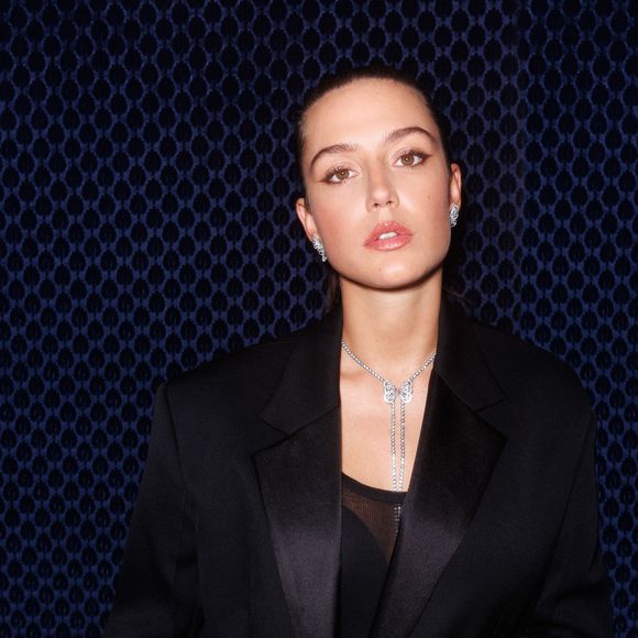 L’actrice séjourne au sud de Syracuse dans un cadre idyllique.

Adèle Exarchopoulos lors de la soirée d'ouverture de la boutique De Beers London, Master of Diamonds 1888, Rue de la Paix à Paris, France, le 27 janvier 2026.

De Beers London via Bestimage