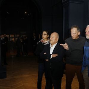 Exclusif - Marc Ladreit de Lacharrière, Olivier Jobard, Yann Arthus-Bertrand  - Vernissage de l'exposition "Notre famille afghane, souvenirs d'une vie envolée" du photographe Olivier Jobard (lauréat du prix en 2022) au Pavillon Comtesse de Caen, Palais de l'institut de France à Paris, le 9 octobre 2024. © Marc Ausset-Lacroix/Bestimage