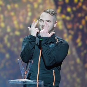 Jul aux "Victoires de la Musique" au Zénith de Paris. © Guirec Coadic/Bestimage