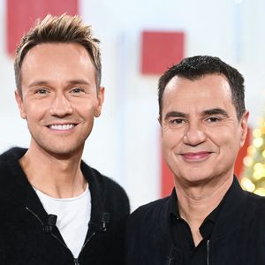 Laurent Luyat était invité dans Culture Médias  pour évoquer notamment Fort Boyard.

Cyril Féraud et Laurent Luyat - Enregistrement de l'émission "Vivement dimanche" au studio Rive Gauche, presentée par M. Drucker. © Guillaume Gaffiot / Bestimage