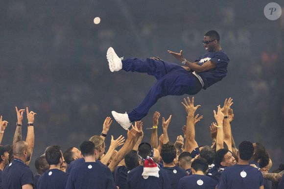 Ousmane Dembélé - Les joueurs du PSG célèbrent leur titre de Champion d'Europe au Parc Des Princes à Paris, le 1er juin 2025.
© Cyril Moreau/Bestimage