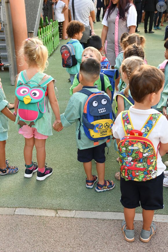 Illustration de la rentrée des classes à Nice à l'école Ronchèse le 2 septembre 2019. © Bruno Bebert / Bestimage