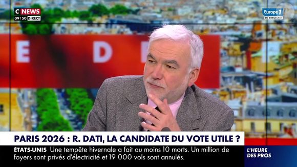 Pascal Praud taquine Georges Fenech à la fin de son émission L'Heure des Pros sur CNews le 26 janvier 2026

Capture d'écran CNews