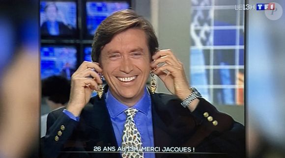 Jacques Legros présente le JT de 13 heures sur TF1.

Photo : Agence / Bestimage