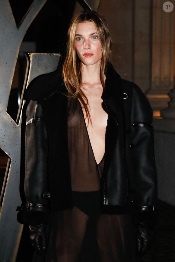 Charlotte Cardin - Photocall du défilé de la collection Homme Saint Laurent Automne/Hiver 2024-2025 dans le cadre de la Fashion Week de Paris le 5 mars 2024. © Christophe Clovis / Bestimage