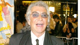 2 ans après le départ de Roberto Cavalli, la succession du riche couturier n'est toujours pas réglée pour ses six enfants