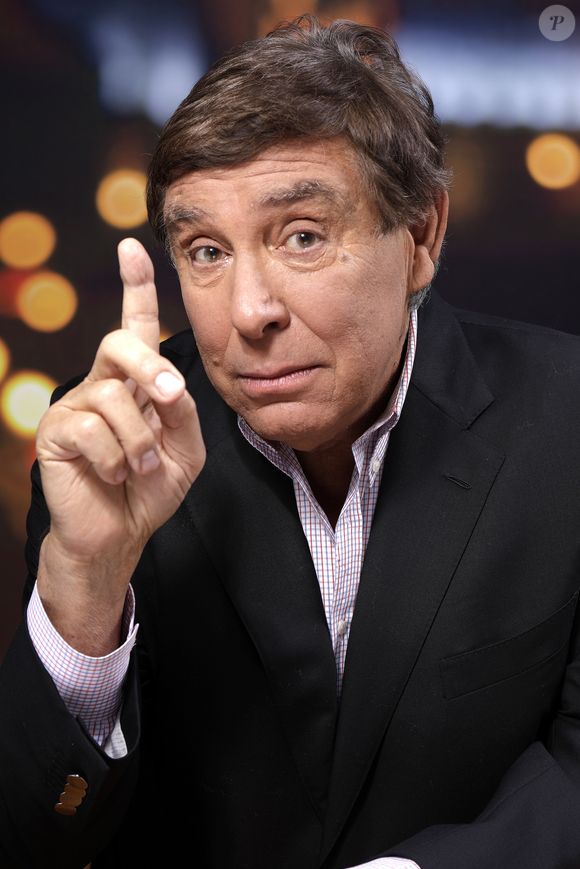 Rendez-vous portrait en studio avec Jean-Pierre Foucault à Paris le 9 novembre 2017.
© Cédric Perrin / Bestimage