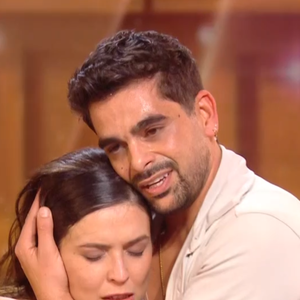 Lucie Bernardoni et Christophe Licata ont dansé un contemporain sur "SOS d'un terrien en détresse" de Grégory Lemarchal

Lucie Bernardoni et Christophe Licata lors du prime 3 de "Danse avec les stars 2026" sur TF1 le 13 février 2026.