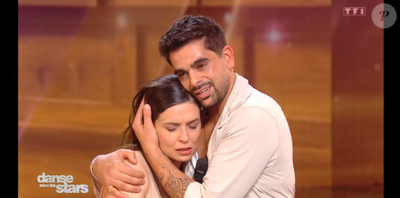Lucie Bernardoni et Christophe Licata ont dansé un contemporain sur "SOS d'un terrien en détresse" de Grégory Lemarchal

Lucie Bernardoni et Christophe Licata lors du prime 3 de "Danse avec les stars 2026" sur TF1 le 13 février 2026.
