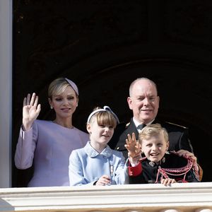Le Prince Albert II de Monaco, la Princesse Charlène de Monaco, le Prince Jacques, la Princesse Gabriella apparaissent au balcon du Palais de Monaco lors des célébrations de la Fête Nationale à Monte-Carlo, Monaco le 19 novembre 2024. Photo par David NIVIERE/ABACAPRESS.COM