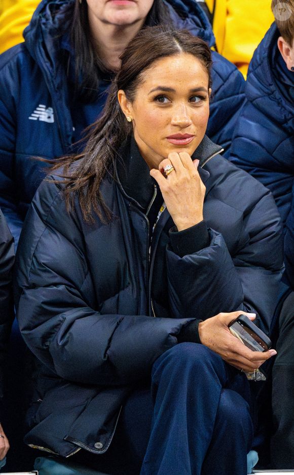 Cette pathologie qui touche 5 à 8% des femmes dans le monde a des conséquences très graves sur la santé de la mère.

Le prince Harry, duc de Sussex et Meghan Markle, duchesse de Sussex, assistent à un match de basketball en fauteuil lors des "Invictus Games Vancouver Whistler 2025" à Vancouver, le 9 février 2025.
©Backgrid USA / Bestimage