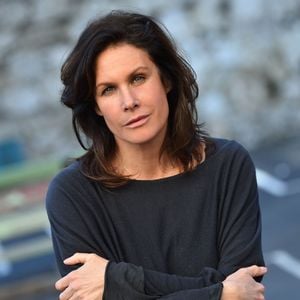 Astrid Veillon participe à la campagne "Lecture pour tous" au collège Ségurane à Nice le 6 février 2017. 
© Bruno Bebert / Bestimage