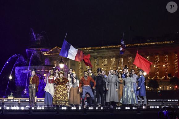 Exclusif - La troupe des Misérables lors de l'enregistrement de "La Grande Soirée du 31 de Paris", diffusée le 31 décembre sur France 2, sur la place de la Concorde à Paris, france, le 24 novembre 2025
Guebey-Tribeca/Bestimage