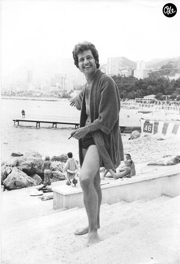 Archives : Joe Dassin AGENCE / BESTIMAGE
