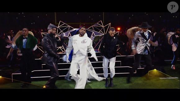 Les coulisses du Super Bowl LVIII Halftime Show de Usher.  "Le spectacle épique, comme vous ne l'avez jamais vu auparavant. Toutes les images ont été tournées sur iPhone par le réalisateur Mike Carson. 
©Backgrid UK/ Bestimage