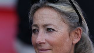 Après sa prise en charge rapide pendant ses vacances, Anne-Sophie Lapix donne de ses nouvelles