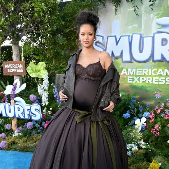 Le 13 juillet 2025, Rihanna et ses fils Riot Rose Mayers et RZA Athelston Mayers ont assisté à la première à Los Angeles du film “Les Schtroumpfs” produit par Paramount Pictures, aux studios Paramount à Los Angeles, Californie (réf. : 250713A1). GOFF INF / BESTIMAGE