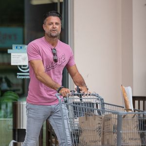 Exclusif - David Charvet fait des courses à Los Angeles, le 11 juin 2023. Backgrid USA / Bestimage