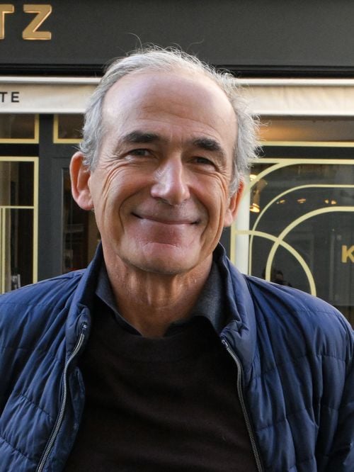 "Une maison pas comme les autres" : Olivier Kretz (L'Agence) surpris en visitant un bien très insolite