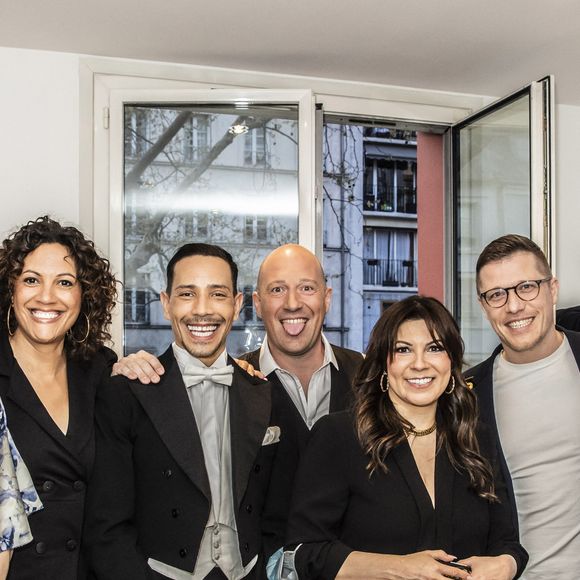 Exclusif - Delphine Castex, Julie Mercy, Steevy Boulay, Christophe Mercy, Kenza Braiga, Jean-Edouard Lipa, Fabrice Beguin - Enregistrement de l'émission "Les 20 ans du Loft", diffusée en direct sur C8 et présentée par B.Castaldi, à Paris. Le 8 avril 2021
© Jack Tribeca / Bestimage
