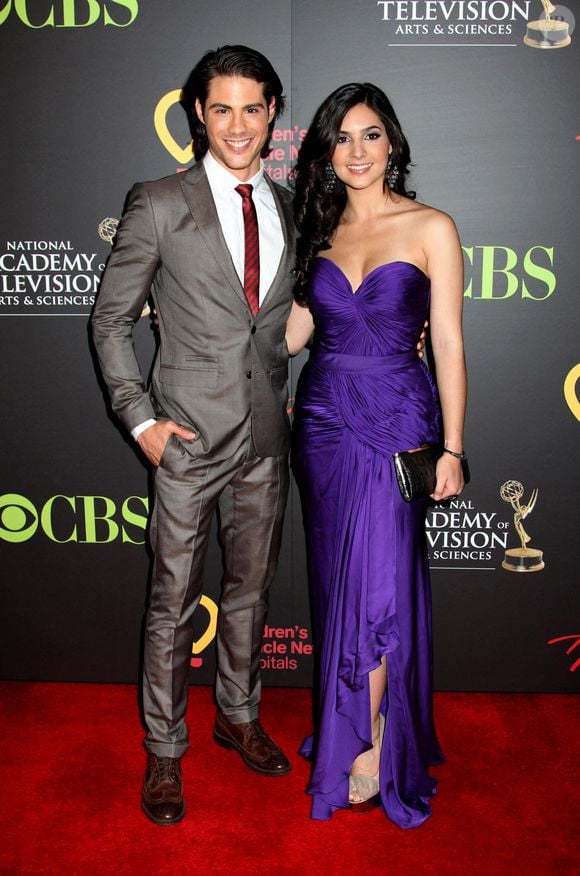 et "Jane the virgin"

Francisco San Martin et Camila Banus lors des 38e Daytime Emmy Awards le 19 juin 2011 ©Steven Bergman