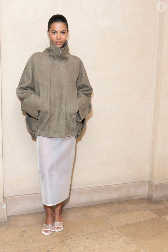 Tina Kunakey - Photocall du défilé Jacquemus au 51 rue Raynouard lors de la Fashion Week Masculine prêt-à-porter Automne/Hiver 2025-2026 à Paris, le 26 janvier 2025. 
© Olivier Borde / Bestimage