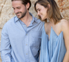 Avec son frère Alex, elle s’est lancée dans un business aux antipodes de sa carrière d’actrice. 

Emma Watson et son frère Alex posent sur Instagram pour leur marque de Gin