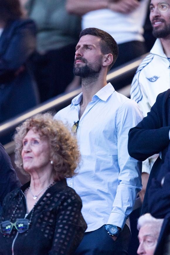 A savoir la restauration.

Novak Djokovic - Les joueurs du PSG célèbrent leur titre de Champion d'Europe au Parc Des Princes à Paris, le 1er juin 2025.
© Cyril Moreau/Bestimage