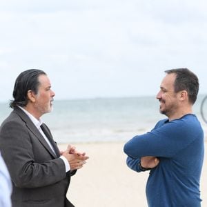 Christophe Barratier, Alexandre Astier - Cérémonie d'ouverture du 8e Festival du cinéma et de la musique de film de La Baule, le 29 juin 2022. © Rachid Bellak/Bestimage