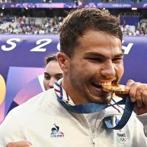 La France remporte la finale en Rugby à 7 après sa victoire face à Fidji lors des Jeux Olympiques de Paris 2024 le 27 juillet 2024.
© Bestimage