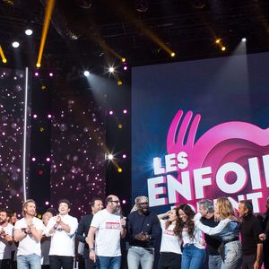 Un grand nom de la chanson française aurait bien pu ne pas finir le concert des Enfoirés 2026

Mimie Mathy, Jenifer Bartoli, Liane Foly, Claudio Capéo, Zazie, Philippe Lacheau, Gérard Jugnot, Patrick Bruel, Arthur (Jacques Essebag), Kad Merad, Omar Sy, Laure Pester (Lorie), Amel Bent, Franck Dubosc, Vitaa, Élie Semoun, Issa Doumbia, Nikos Aliagas, Camille Lellouche - Enregistrement de l'émission "Les enfoirés jouent le jeu" sur TF1. © Cyril Moreau / Bestimage