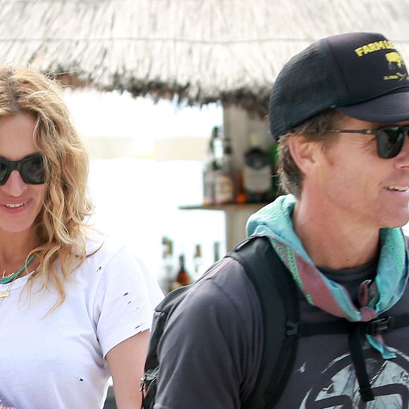 Exclusif - Julia Roberts passe ses vacances avec son mari Daniel Moder et ses enfants à Split en Croatie le 24 septembre 2017
©PixSell / Bestimage