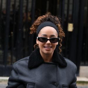 C'est Mehdi Omaïs, un journaliste spécialisé dans le cinéma, qui a mis le feu aux poudres, sur X, ce mardi 11 février 2025. Léna Situations aux commentaires des Oscars sur Disney + ? Ce cinéphile ne voit pas vraiment le rapport...

Léna Situations (Léna Mahfouf) - Arrivées au défilé Jacquemus lors de la Fashion Week Masculine prêt-à-porter Automne/Hiver 2025-2026 à Paris, le 26 janvier 2025. 
© Denis Guignebourg / Bestimage