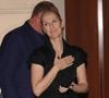 Un rythme censé préserver son énergie tout en marquant des retrouvailles exceptionnelles avec le public français, qu’elle n’a plus retrouvé sur scène depuis 2017.

Paris, FRANCE - La chanteuse Céline Dion, fatiguée, rentre à son hôtel à 1h30 du matin après une longue répétition pour les Jeux Olympiques de 2024 à Paris.



Sur la photo : Celine Dion