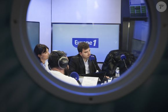 Gauthier Le Bret sur le plateau de l'émission "On marche sur la tête" en direct sur Europe 1 le 29 janvier 2025.

© Jack Tribeca / Bestimage