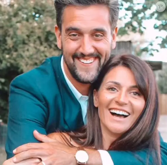 Leur histoire, née dans Mariés au premier regard, avait pourtant débuté comme un conte de fées.

Capture Instagram de Flo et Tracy