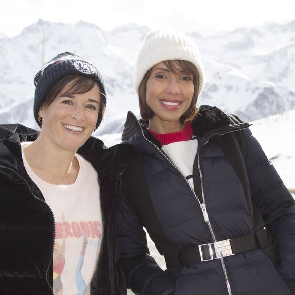 Béatrice de la Boulaye, Sonia Rolland pour Tropiques criminels. - Rendez-vous avec les actrices et acteurs de la 24ème édition du festival Tv de Luchon le 12 février 2022.

© Christophe Aubert / Bestimage
