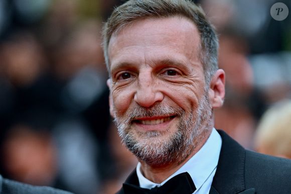 Bon joueur, le réalisateur de "La Haine" ne semblait pas l'avoir après cette déconvenue.

Mathieu Kassovitz assiste au tapis rouge de Highest 2 Lowest lors du 78ème Festival de Cannes au Palais des Festivals le 19 mai 2025 à Cannes, France. Photo par Franck Castel/ABACAPRESS.COM