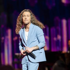 Exclusif - Julien Doré - Enregistrement de l'émission "La fête de la chanson française" à Paris, présentée par L.Thilleman et A.Manoukian, et diffusée le 20 décembre sur France 3
© Pierre Perusseau / Bestimage