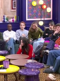 Sortie bien avant la fin de la Star Academy, cette élève signe son premier contrat et voit sa carrière décoller