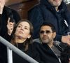 Ensemble, ils ont eu deux enfants respectivement baptisés Léon (17 ans) et Lila (14 ans)

Jamel Debbouze avec sa femme Mélissa Theuriau - Célébrités dans les tribunes du quart de finale de la Ligue des Nations de l'UEFA 2025 "France - Croatie (2-0 / tab 5-4)" au Stade de France à Saint-Denis le 23 mars 2025. © Cyril Moreau/Bestimage