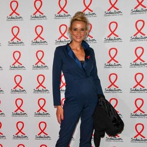 Élodie Gossuin participe à la séance photo de Sidaction 2019 à la Salle Wagram, le 18 mars 2019 à Paris, en France. Photo : Shootpix/ABACAPRESS.COM