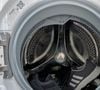 Cette astuce est particulièrement utile pour les vêtements en fibres synthétiques.