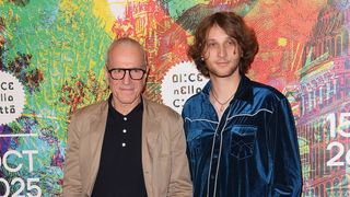 "L'expérience d'une vie" : après 8 ans dans l'ombre, Daniel Day-Lewis de retour devant la caméra pour son fils Ronan