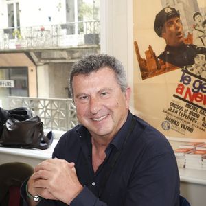 Las des tribunaux, il a pris une décision radicale concernant son établissement prisé du Cap-Ferret.

Pascal Bataille - 30ème Journées Nationales du Livre et du Vin à Saumur le 11 avril 2026. © Jack Tribeca / Bestimage