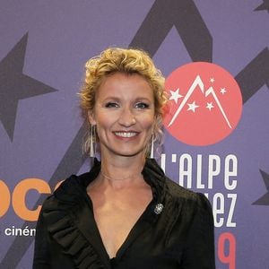 Alexandra Lamy - Photocall - Cérémonie de clôture et palmarès du 22ème Festival International du Film de Comédie de l'Alpe d'Huez, le 19 janvier 2019.
© Dominique Jacovides/Bestimage