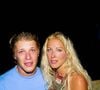 Si la présence de Mindy, sa fille de 28 ans, reste une grande inconnue, une absence de taille est d'ores et déjà confirmée. Jean-Édouard Lipa, l'homme avec qui elle a partagé l'iconique scène de la piscine en 2001, a annoncé qu'il ne ferait pas le déplacement.

Jean-Edouard et Loana (Loft Story) Soirée Guette à Ibizia DJ.

©BestImage