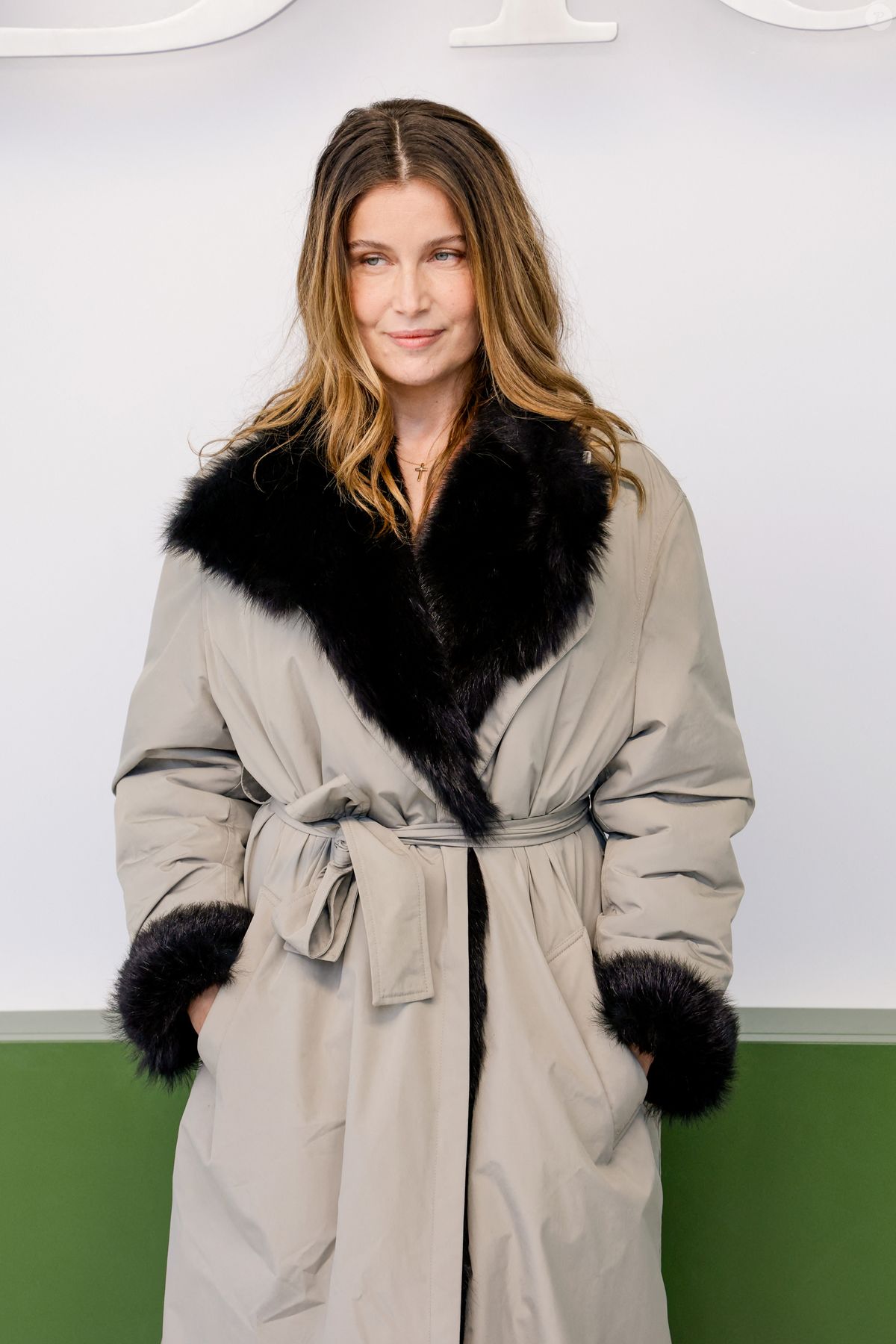 photo-laetitia-casta-au-photocall-du-d-fil-christian-dior-collection