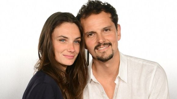 Juan Arbelaez et Cassandre Verdier : Avec leur nouveau-né, ils ont posé leurs valises dans un village mythique, à moins d'une heure de Paris